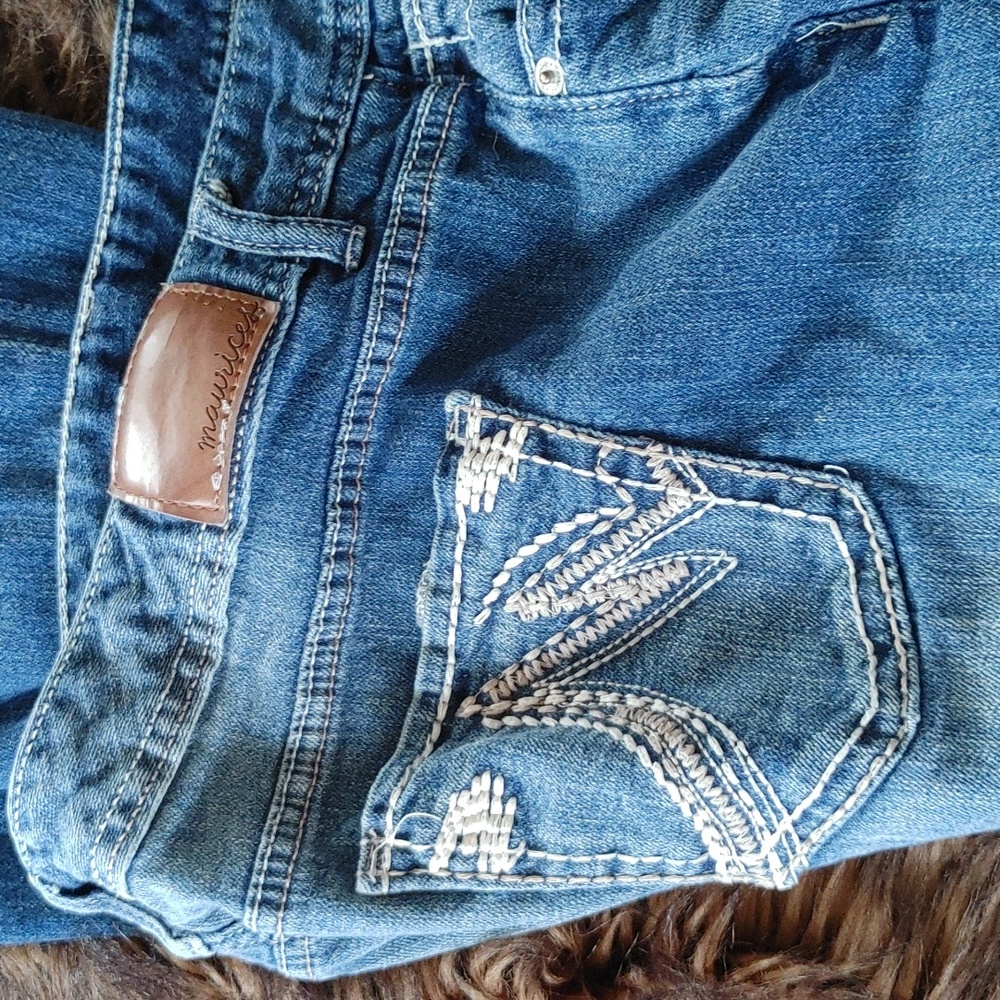 Maurice's 15/16 jeans